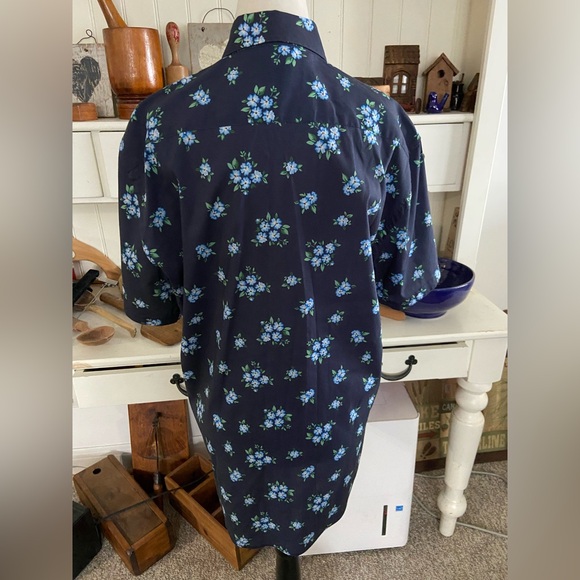 Thomson & Richards - Picture 2 of 3